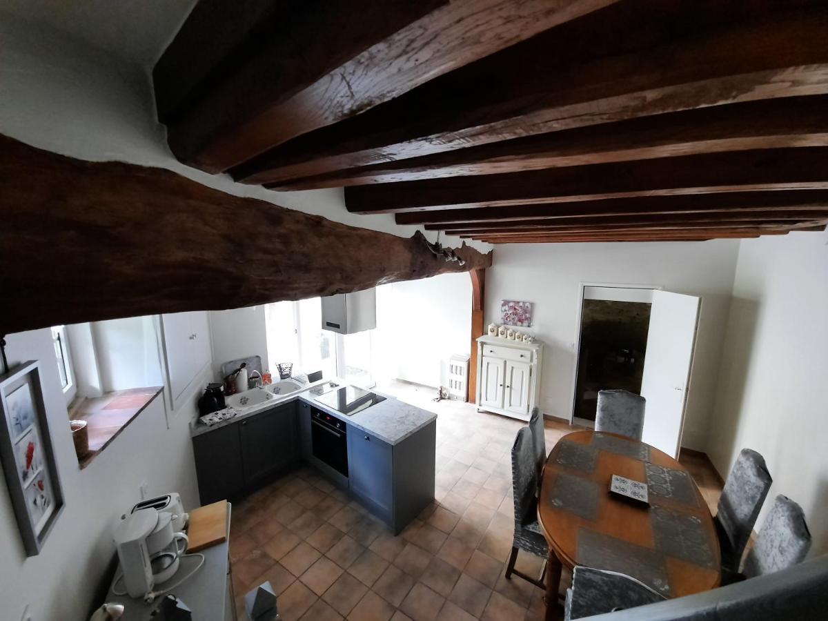 Esprit Troglo Villa Beaumont-en-Veron Exterior photo